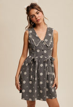 The Daisy Dress