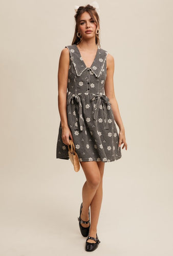 The Daisy Dress